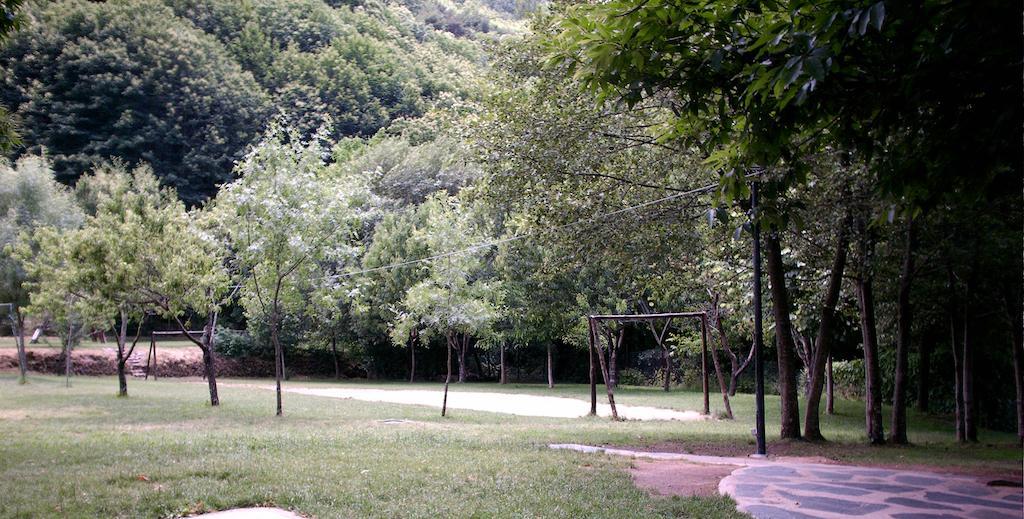 Albergue Turistico Valle Del Ambroz Hervas Luaran gambar