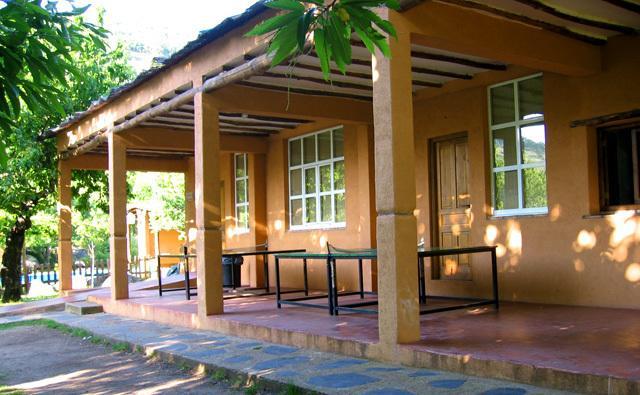Albergue Turistico Valle Del Ambroz Hervas Luaran gambar